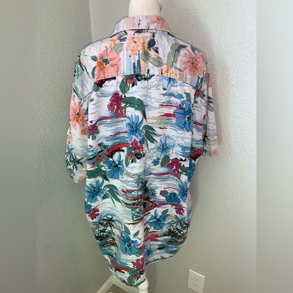 Tommy Bahama Size XL Sunblocked Cove Camp Shirt Multi Colored Button Down - Picture 4 of 7